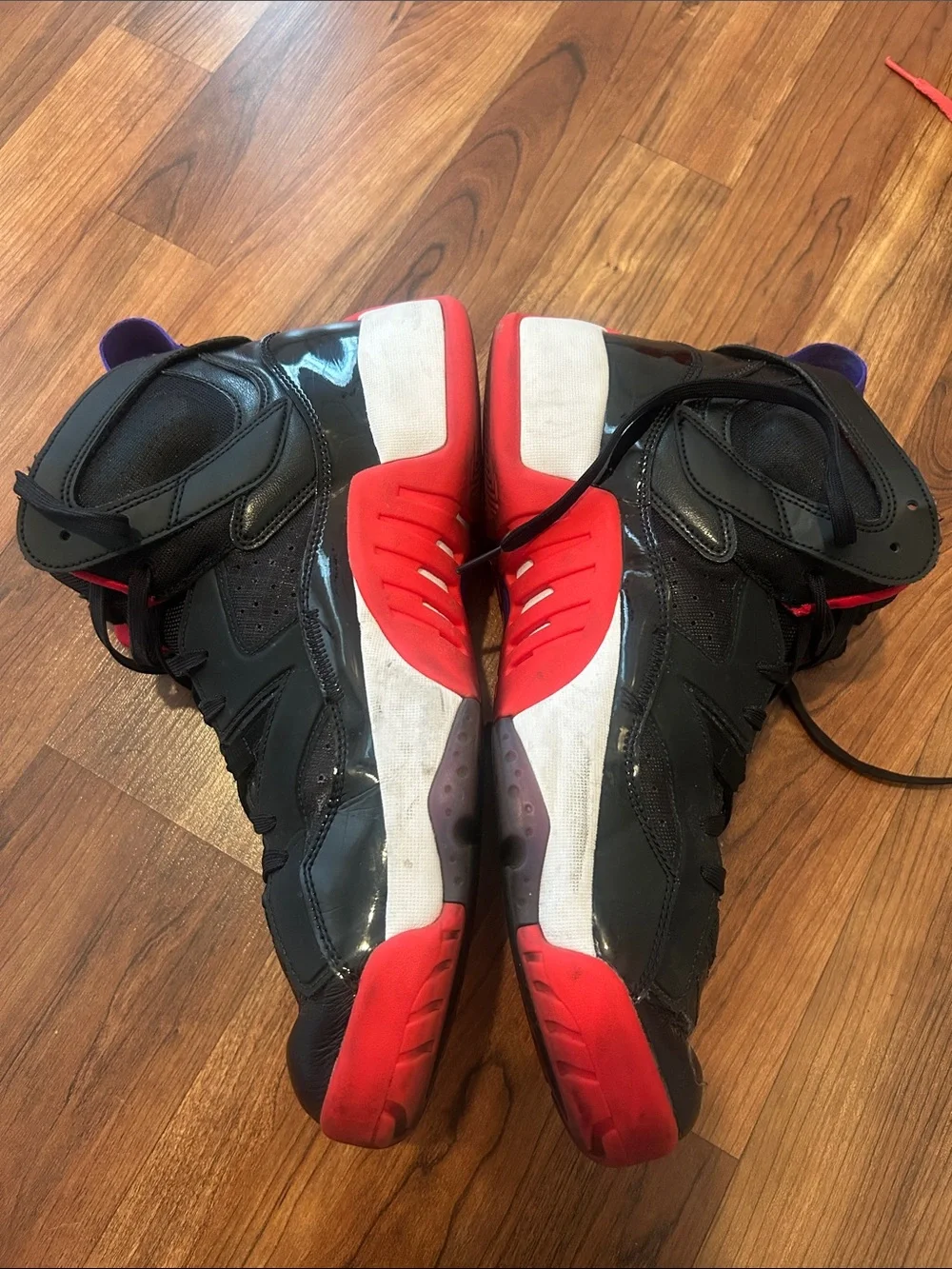 Jordan Men's Black / Red / Purple High-Top Basketball Sneakers